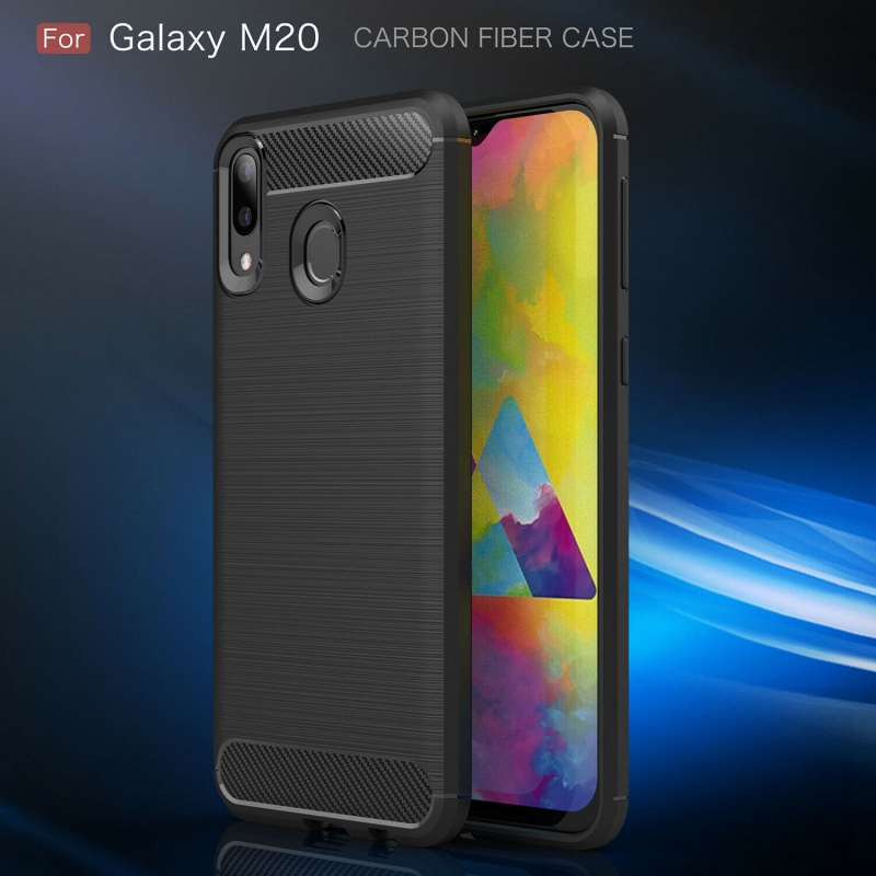 Ốp Lưng Samsung Galaxy M20 Chống Sốc Hiệu Likgus Giá Rẻ được làm bằng chất liệu TPU mềm giúp bạn bảo vệ toàn diện mọi góc cạnh của máy rất tốt lớp nhựa này khá mỏng bên ngoài kết hợp thêm bên trên và dưới dạng carbon rất sang